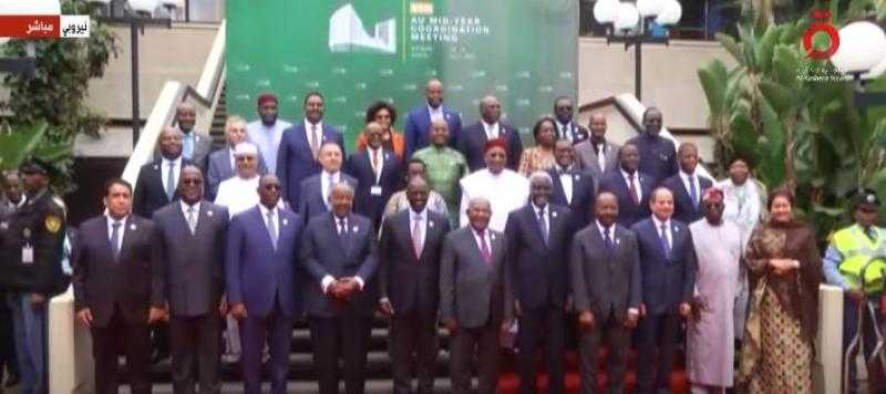 صورة تذكارية للقادة المشاركين بالقمة التنسيقية للاتحاد الأفريقي
