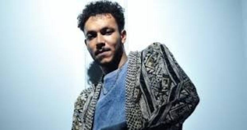 ويجز يشوق جمهوره لعمل فني جديد