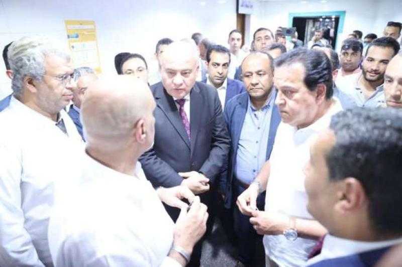 وزير الصحة يوجه بسرعة الانتهاء من قوائم الانتظار في مستشفى قنا العام