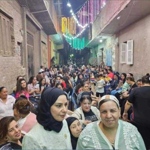 سفيرة البحرين بالقاهرة تحضر حفل زفاف شعبي بالمرج .. صور