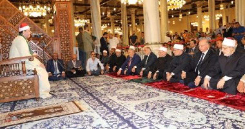 خلال الاحتفال