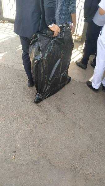 «بكيس أسود» وصول درع الدوري المصري لاستاد القاهرة