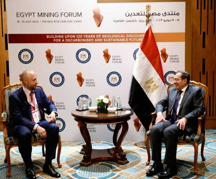 وزير البترول والثروة المعدنية يلتقى مع الرئيس التنفيذي لشركة أتون ريسورسز الكندية للتعدين