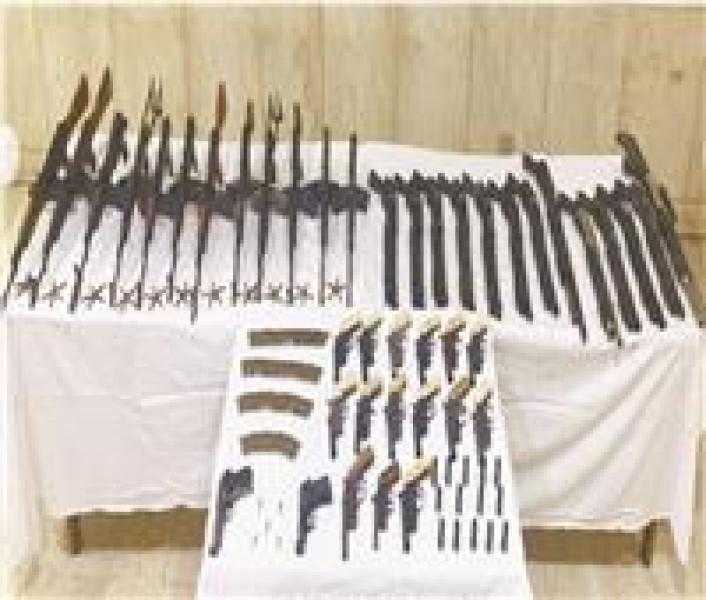 ضبط 28 بندقية و5 تجار مخدرات خلال حملة أمنية في أسيوط