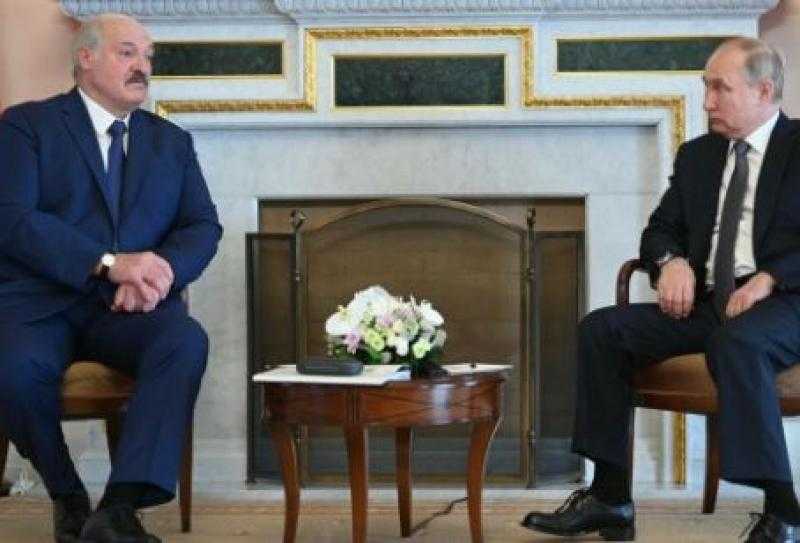 تفاصيل لقاء بوتين مع حليفه البيلاروسي ألكسندر لوكاشينكو