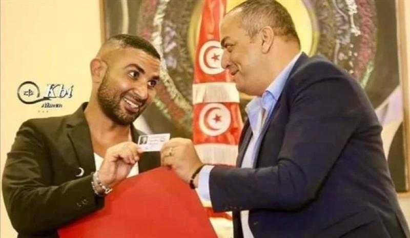 نقابة الموسيقيين التونسية تمنح أحمد سعد البطاقة الشرفية