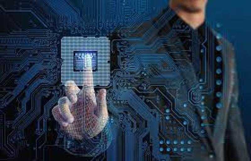 7 إجراءات من الدولة لدعم الصناعات الإلكترونية.. «فيديو»