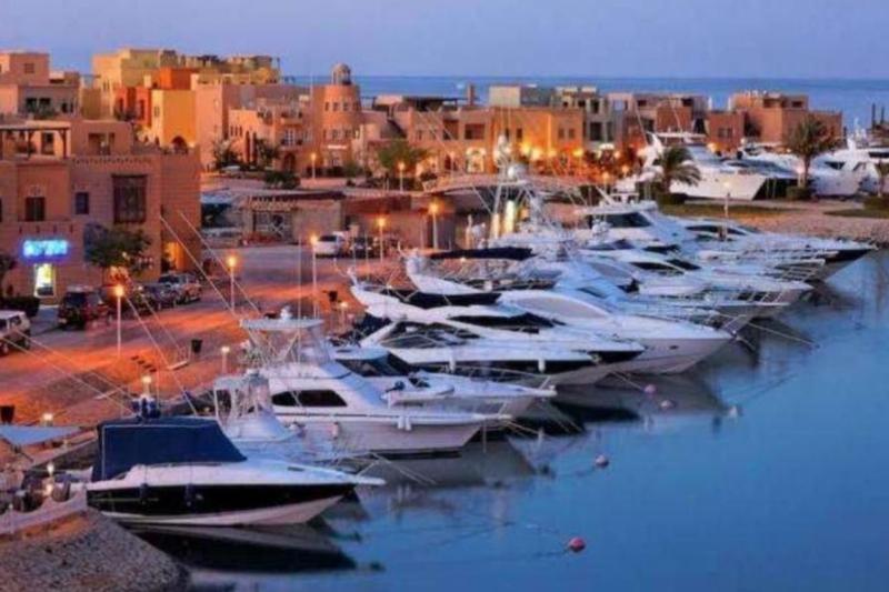 سياحة اليخوت