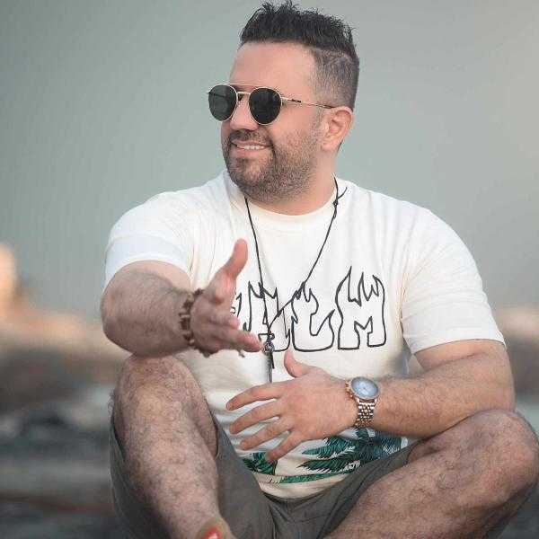 عمار الديك يطرح أحدث أغانيه «ع المسطرة»