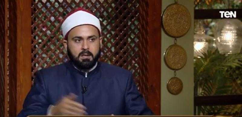 داعية إسلامي: المرأة التي تصبر على أذى زوجها لها الجنة» - فيديو