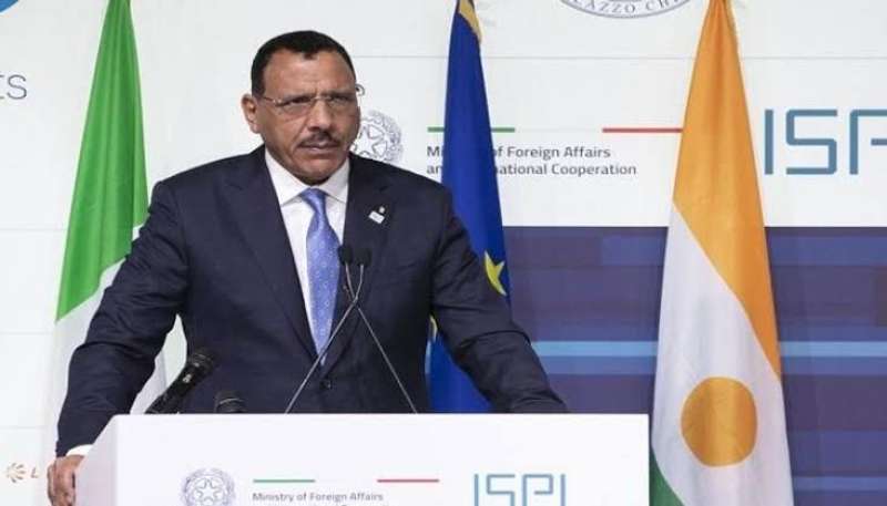 رئيس النيجر محمد بازوم