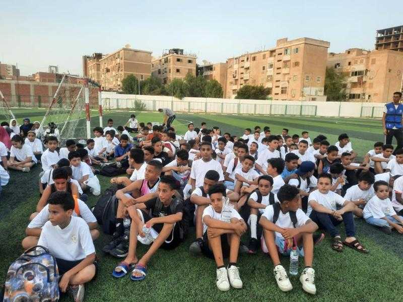 إطلاق فعاليات اليوم الرياضي لتلاميذ المدارس بالمناطق بديلة العشوائيات بقنا