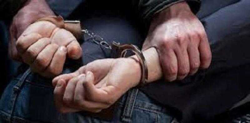 القبض على مقاول بمحافظة الفيوم محكوم عليه بـ(142) سنة سجن