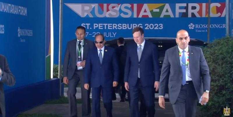 شاهد.. نشاط  مُكثف للرئيس السيسي في ثاني أيام القمة الإفريقية الروسية