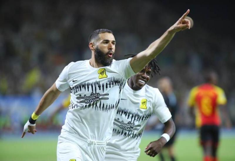 كريم بنزيما