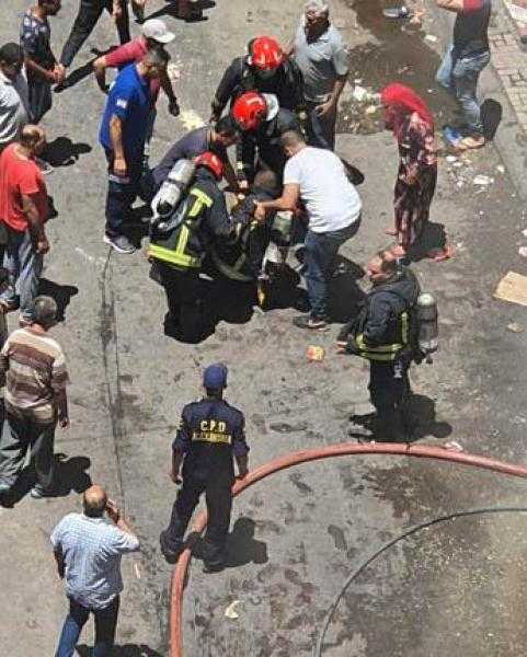 حريق هائل يلتهم محل ألبان شهير في الإسكندرية.. صور