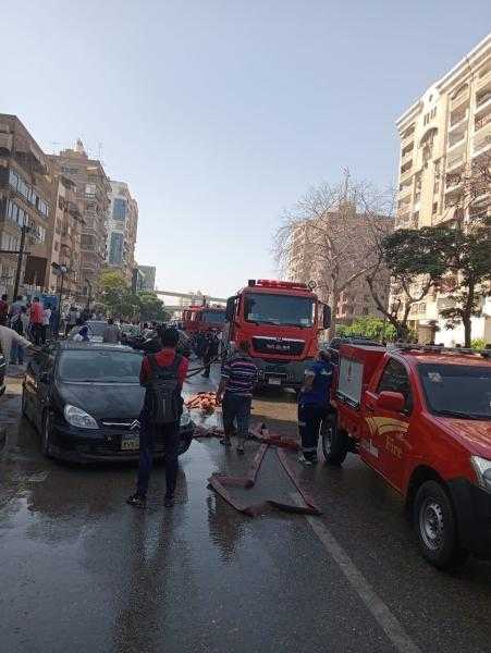 الصور الأولى لحريق هائل في عقار مكون من 12 طابقا بالسيدة زينب