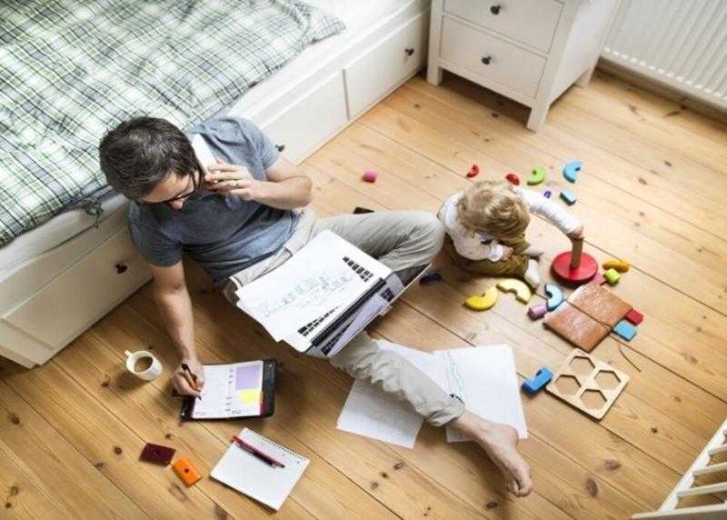 18 جهة حكومية تبدأ العمل من المنزل اليوم.. ما موقف القطاع الخاص؟