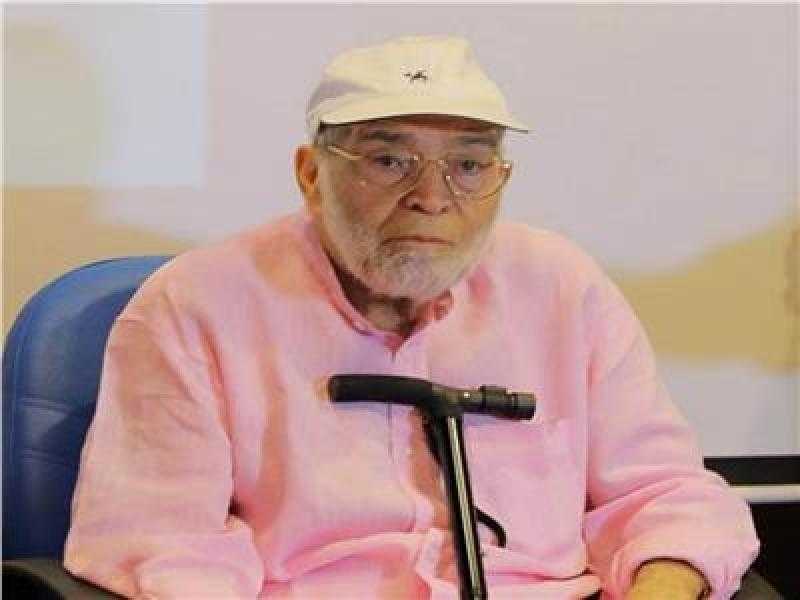 وفاة نجل الفنان حسن يوسف والجنازة تشيع اليوم