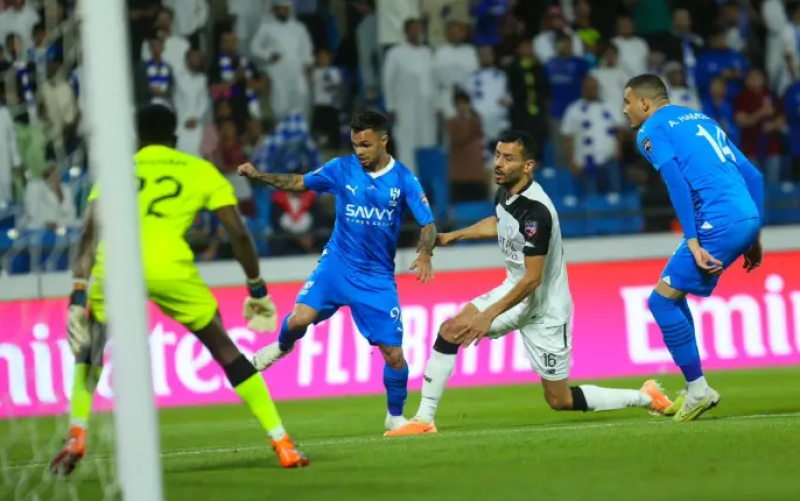 السد والهلال 