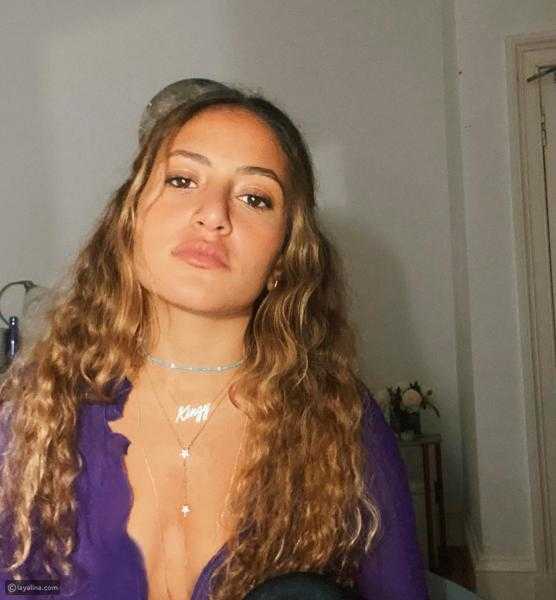 صور جريئة لـ كنزي عمرو دياب مع صديقها