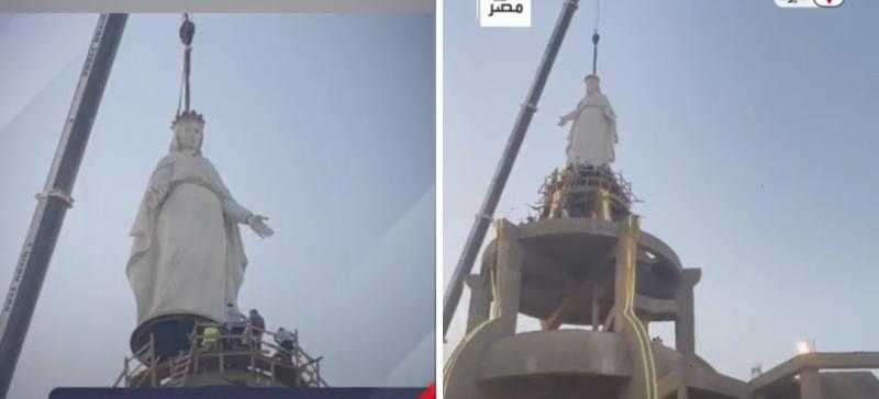 «وزنه 10 أطنان».. شاهد لحظة تعليق تمثال «السيدة العذراء» في دير درنكة بأسيوط