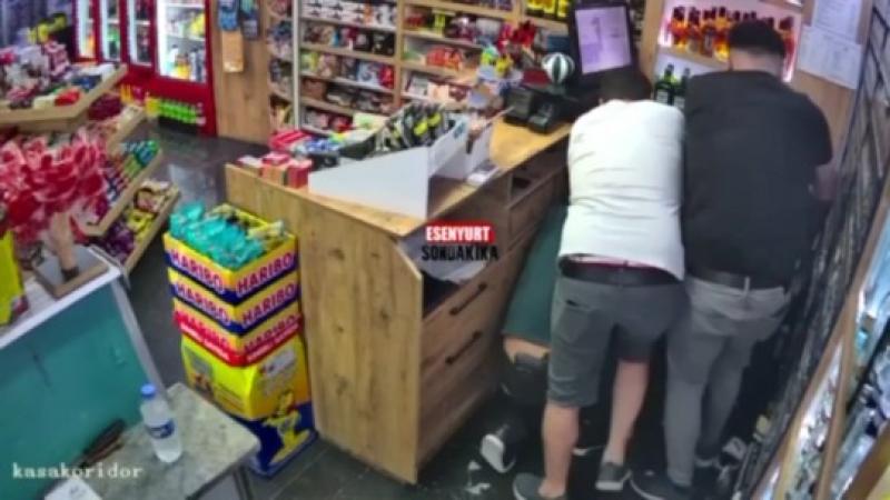 فيديو يوثق جريمة مروعة في تركيا تجاه مواطنين سوريين