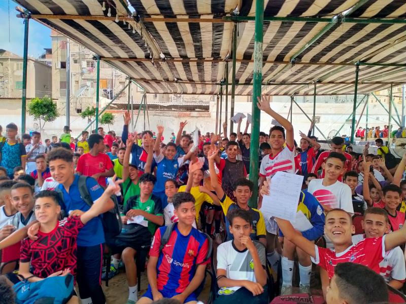وزير الشباب والرياضة يتواصل هاتفيًا مع كابيتانو مصر بمحافظة البحيرة
