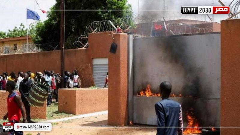 تظاهرات أمام السفارة الفرنسية في النيجر