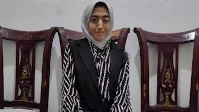 الأولى على الثانوية عامة دمج: «عوض ربنا كان كبير».. فيديو