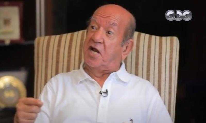 لطفي لبيب يُفجر مفاجأة: القرآن الكريم سر تفوقي في اللغة العربية