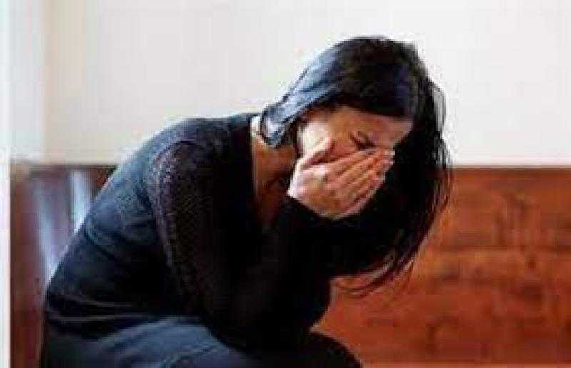 «مها» تطلب خلع زوجها: «سرقني وهجرني من 9 أشهر»