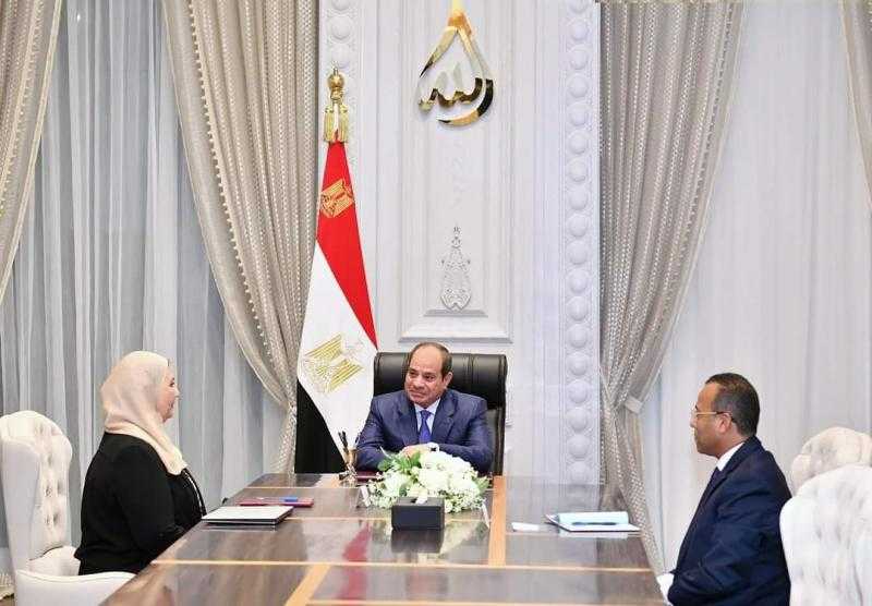 شاهد.. تفاصيل اجتماع الرئيس بوزيرة التضامن