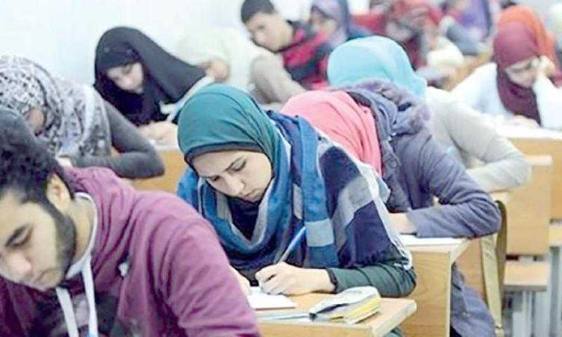 شاهد| حقيقة ظهور «لجان للأكابر» في امتحانات الثانوية العامة بسوهاج