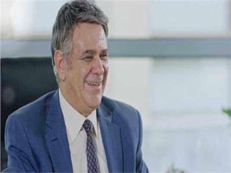 خضوع الفنان محمد عبد الجواد لعملية جراحية بالقلب.. ومفيد عاشور يطالب بالدعاء له