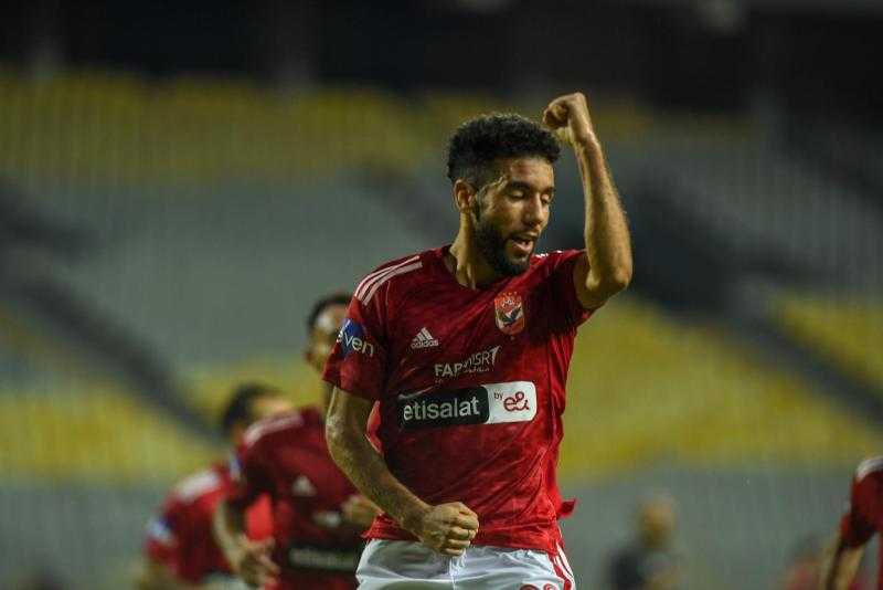 بفرمان كولر.. الأهلي يطيح بـ قندوسي لهذا السبب