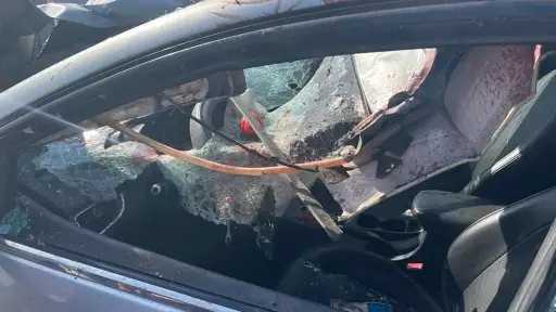 مصرع طبيبة وطفليها وسائقهما في تصادم مروع بالمنيا