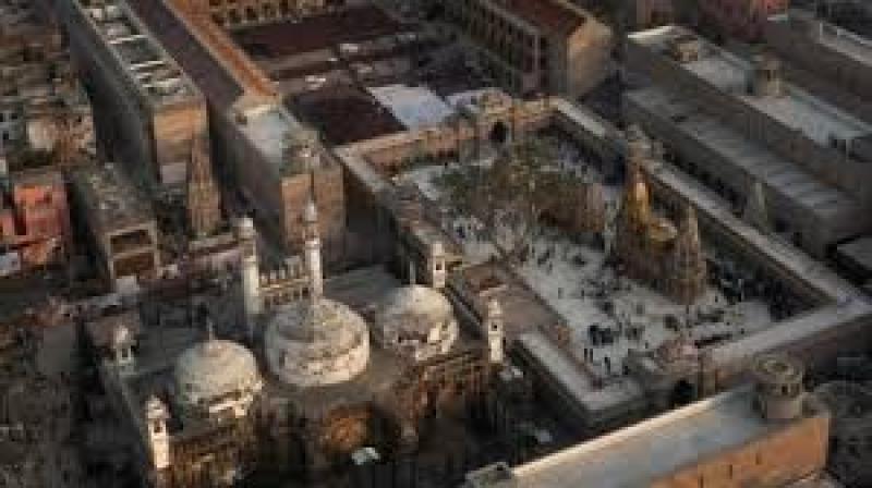 محكمة هندية تسمح بفتح تحقيق في إقامة مسجد على أنقاض معبد هندوسي
