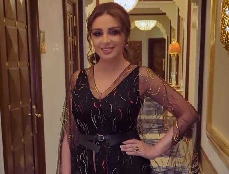 شعب أنغام في جدة يتألق معها في حفل استثنائي والسلطانة تعلق: «أنتم ظهري»