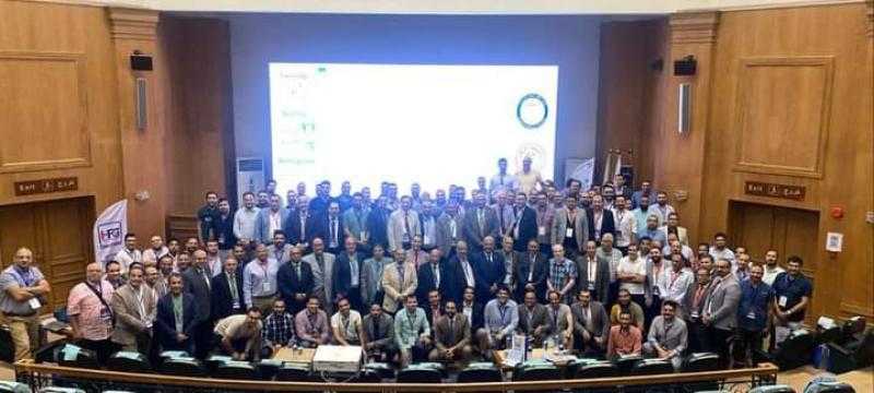 نائب رئيس جامعة الأزهر يشيد باللقاء بين قسم جراحة العظام وجمعية مناظير المفاصل
