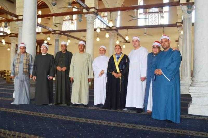 بدء توافد القراء على مسجد عمرو بن العاص