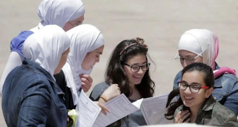 استشاري نفسي تضع روشتة التعامل الصحيح مع الأبناء بعد نتيجة الثانوية.. «فيديو»