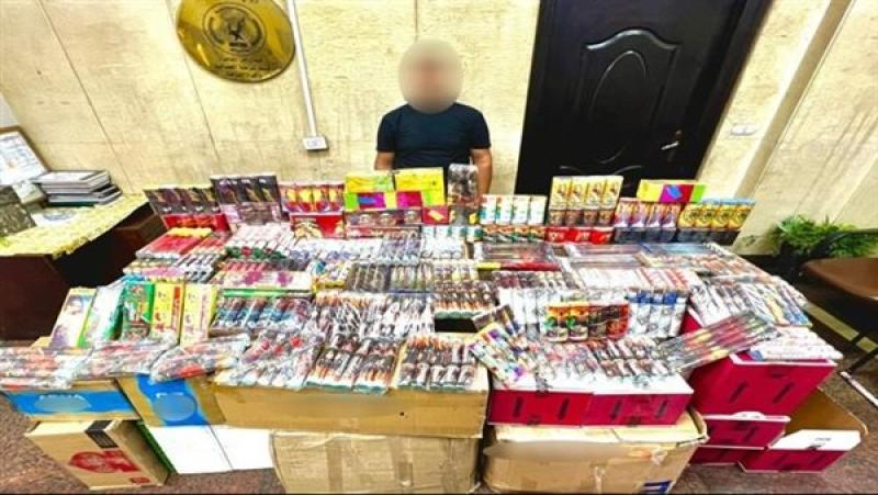 المتهم والمضبوطات 