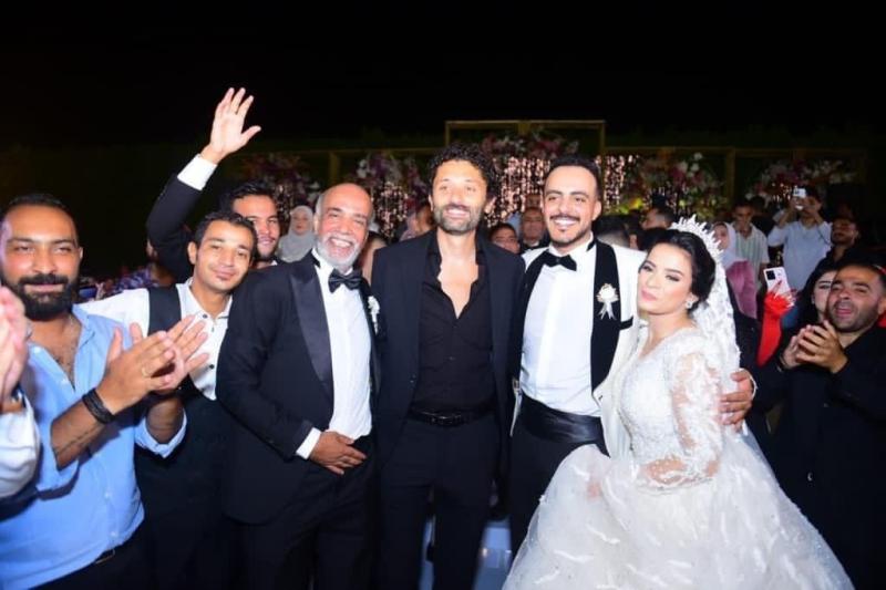 سليمان عيد يحتفل بزفاف نجله وسط باقة كبيرة من نجوم الفن..صور