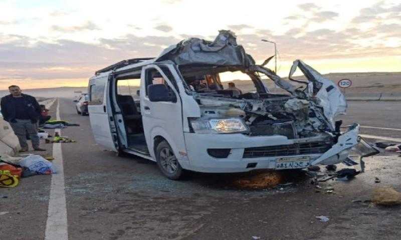 إصابة 9 أشخاص في حادث انقلاب ميكروباص على الطريق بجرجا جنوب سوهاج