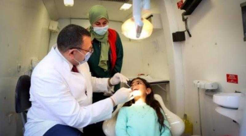 تفاصيل تقديم خدمات مجانية للمواطنين بكلية طب الأسنان بجامعة القاهرة