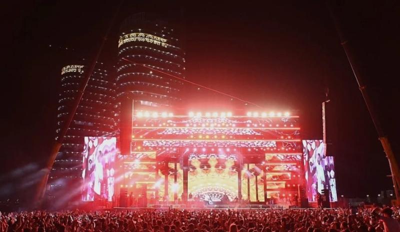 عمر خيرت وبهاء سلطان وكارول سماحة.. أجواء حماسية بمهرجان العلمين الليلة