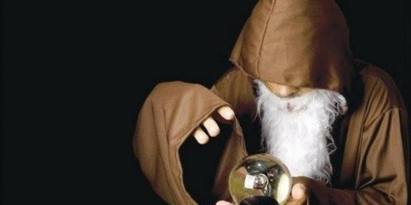 هل مقولة كذب المنجمون ولو صدقوا حديث شريف؟.. الإفتاء توضح