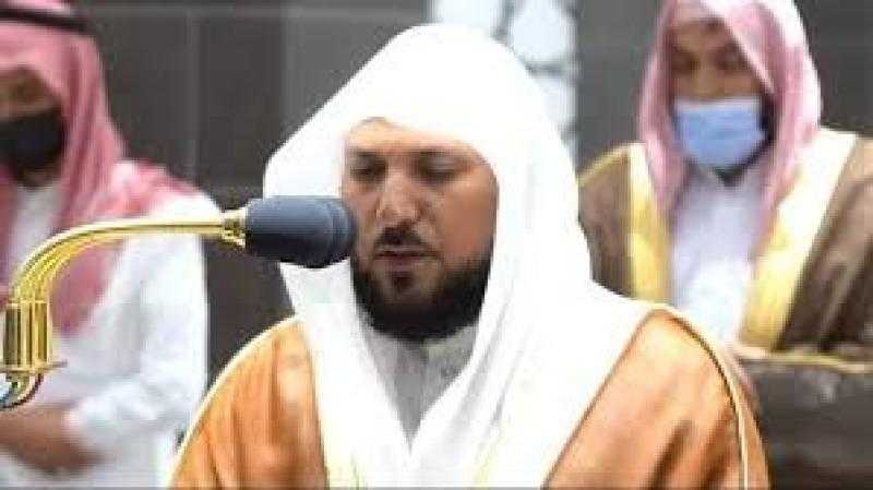 أول ظهور للشيخ ماهر المعيقلي خطيب المسجد الحرام بعد أزمته الصحية -صور