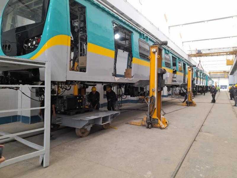 شهدها وزير النقل.. تفاصيل تسليم أحد قطارات المترو الجديدة «صور»